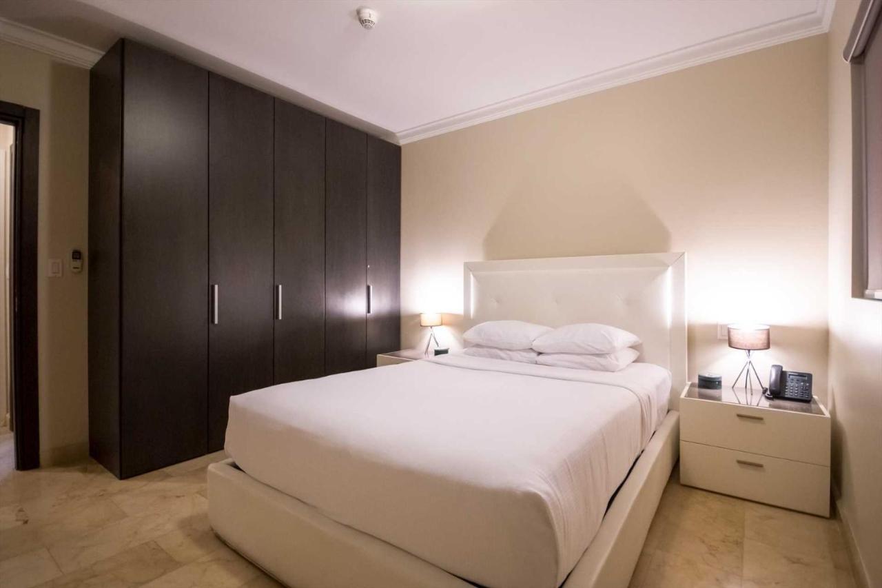 Palmaruba Condos Палм Бийч Екстериор снимка