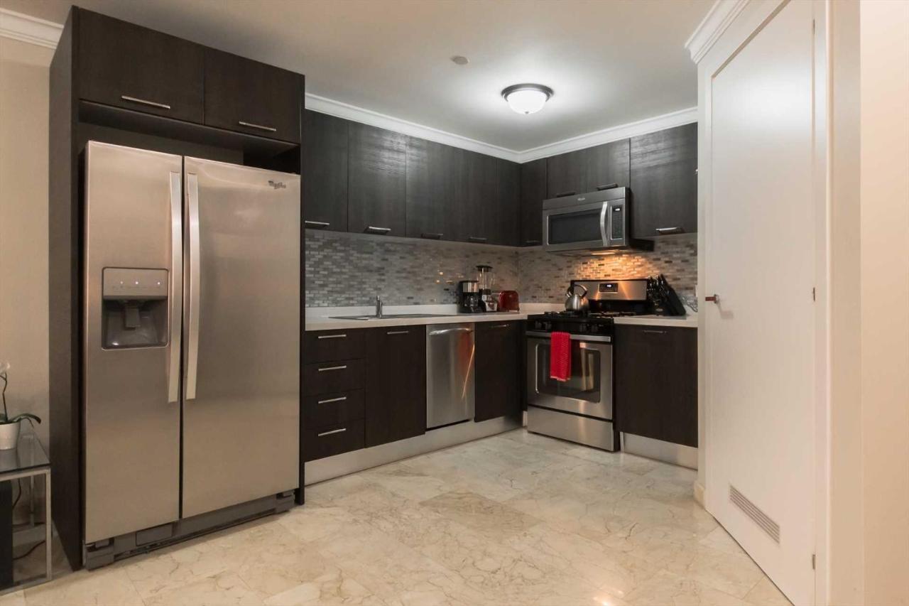 Palmaruba Condos Палм Бийч Екстериор снимка