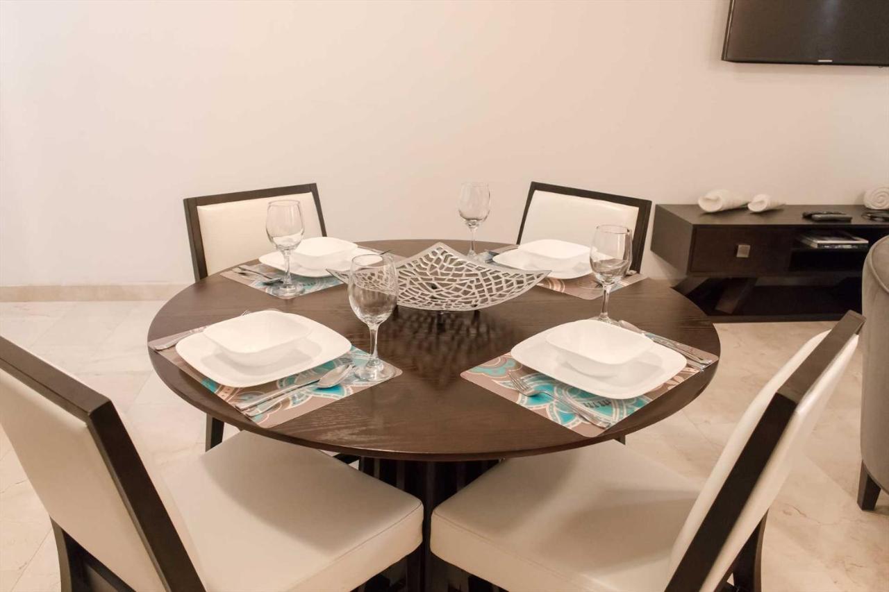 Palmaruba Condos Палм Бийч Екстериор снимка