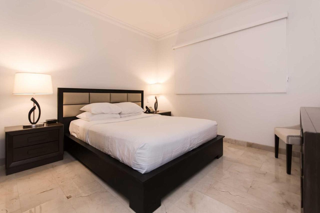 Palmaruba Condos Палм Бийч Екстериор снимка