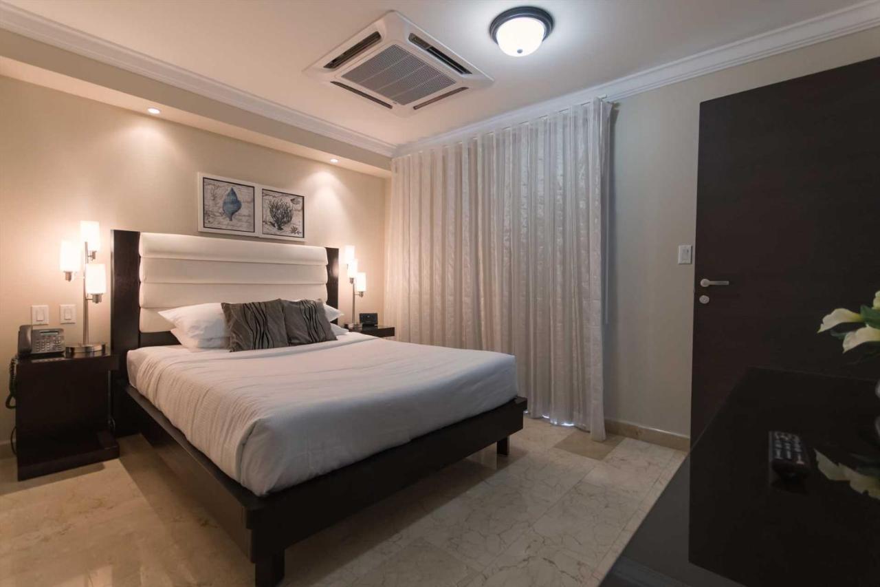 Palmaruba Condos Палм Бийч Екстериор снимка
